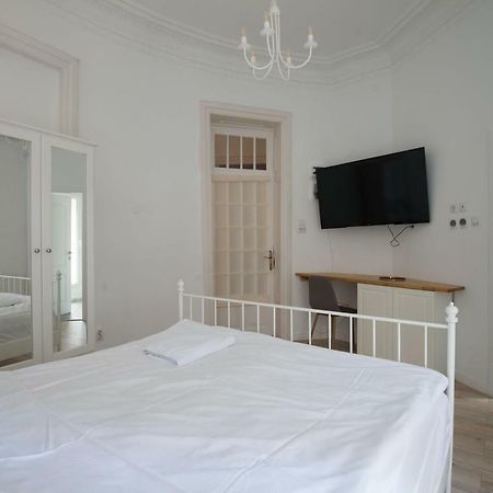 George Enescu Suites Βουκουρέστι Εξωτερικό φωτογραφία