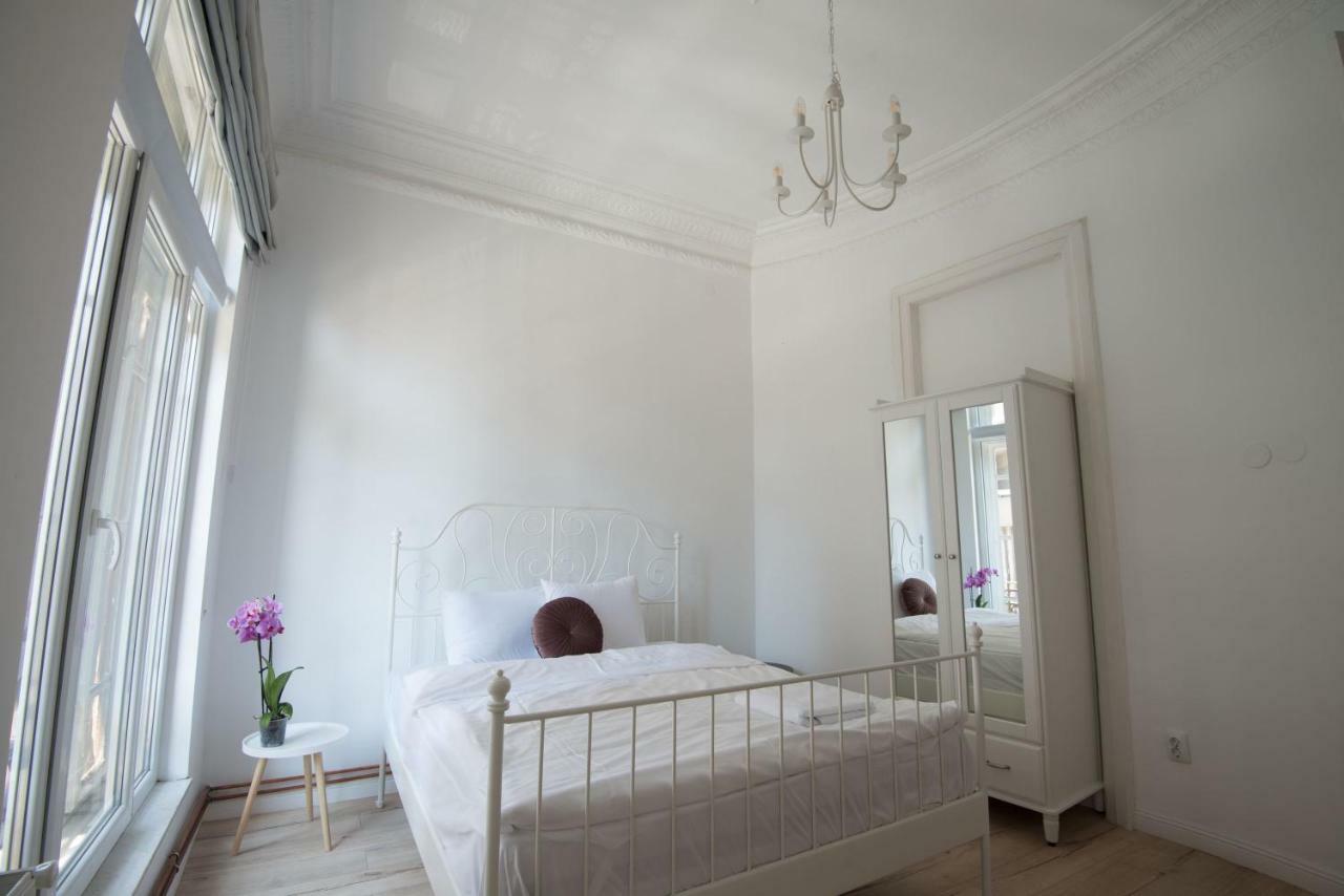 George Enescu Suites Βουκουρέστι Εξωτερικό φωτογραφία
